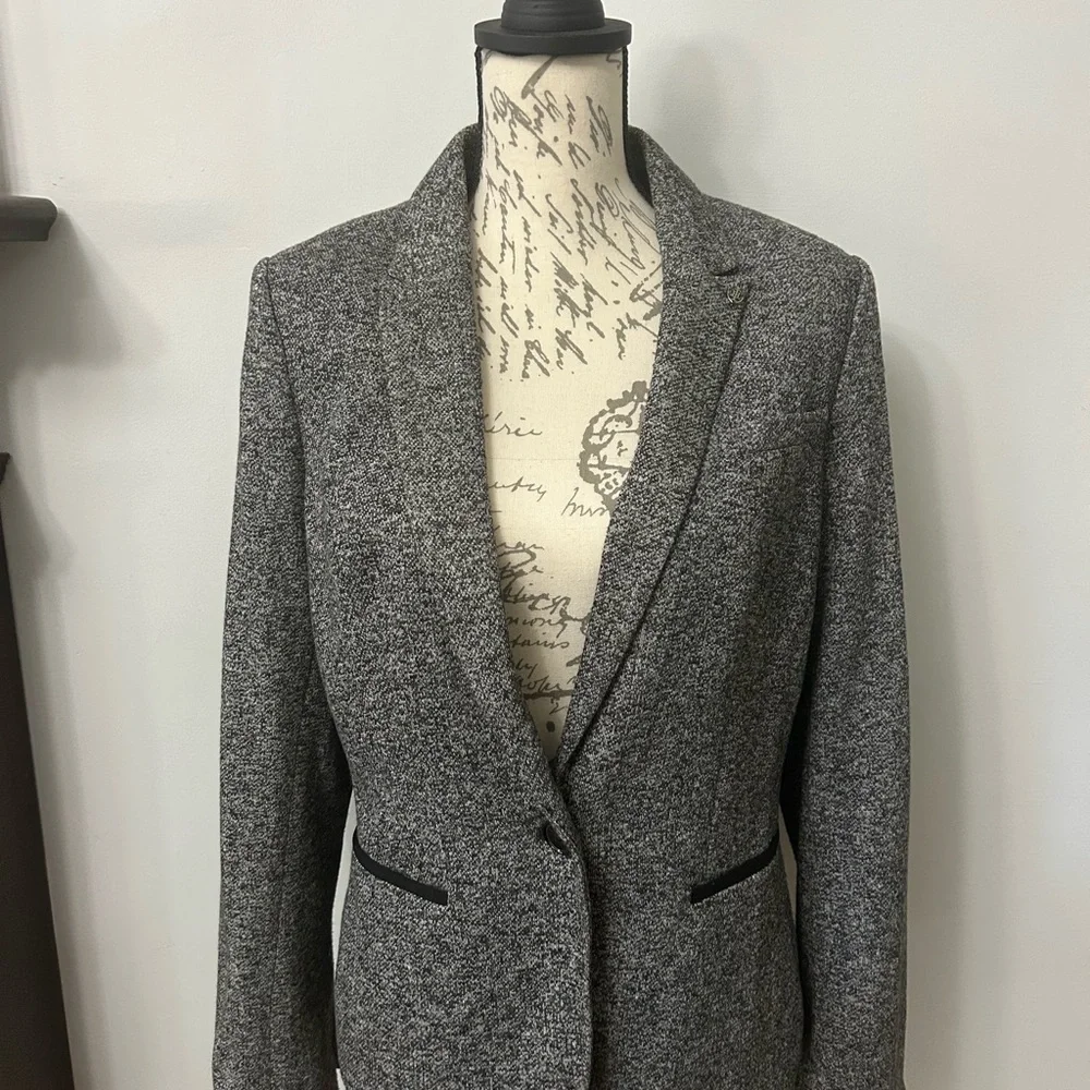 Tommy Hilfiger Charcoal Knit Blazer with Black Suede Elbow Patches. Sz 12 - Picture 1 of 4